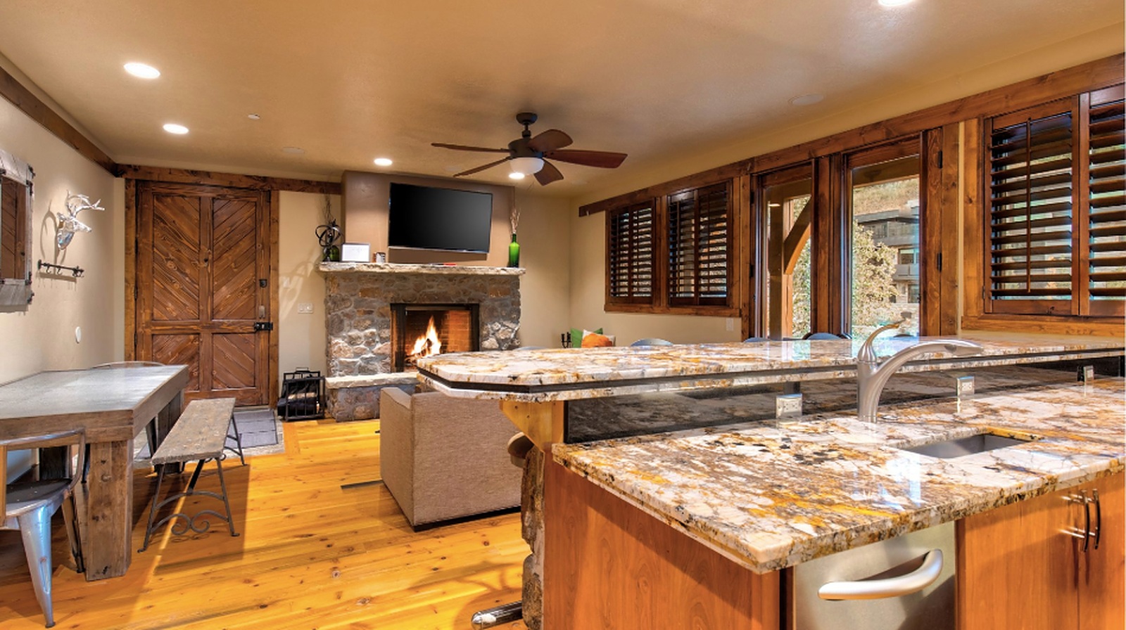 Valley House - Image 4